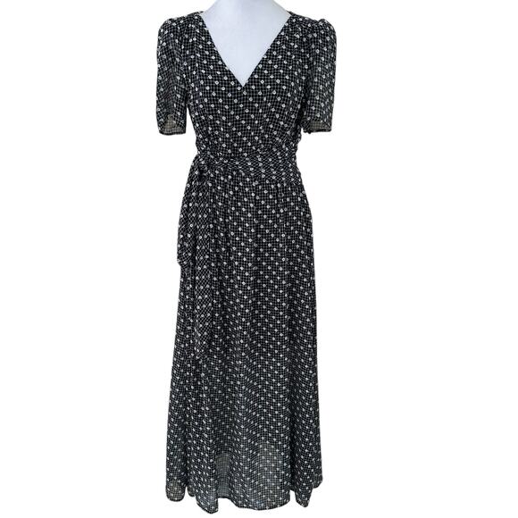 Calvin Klein Women V-Neck Black & White  Clip-Dot Chiffon Maxi Dress Size 10 NWT - Picture 1 of 7